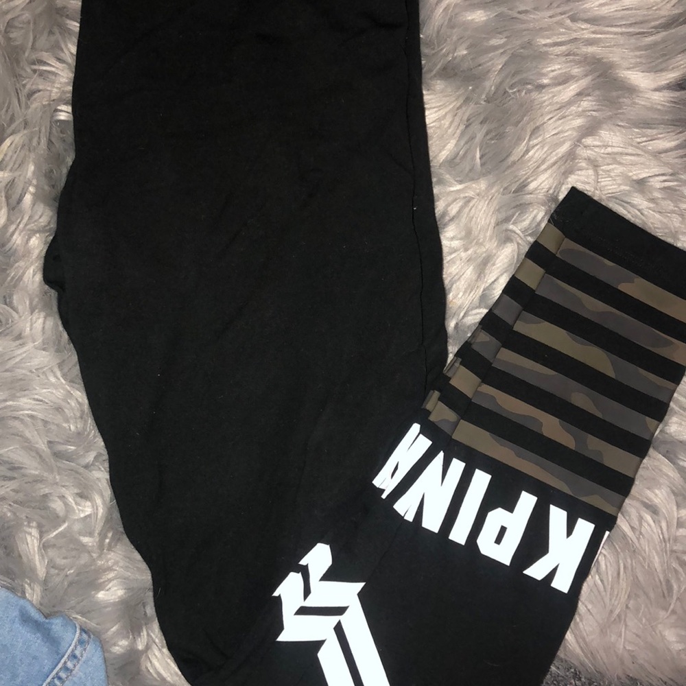 VS PINK Yoga Leggings